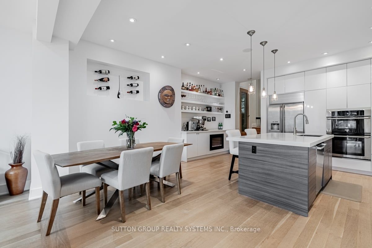 33 Ostend Ave