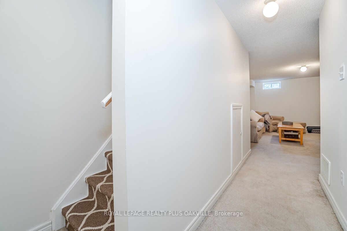 396 Riverstone Dr