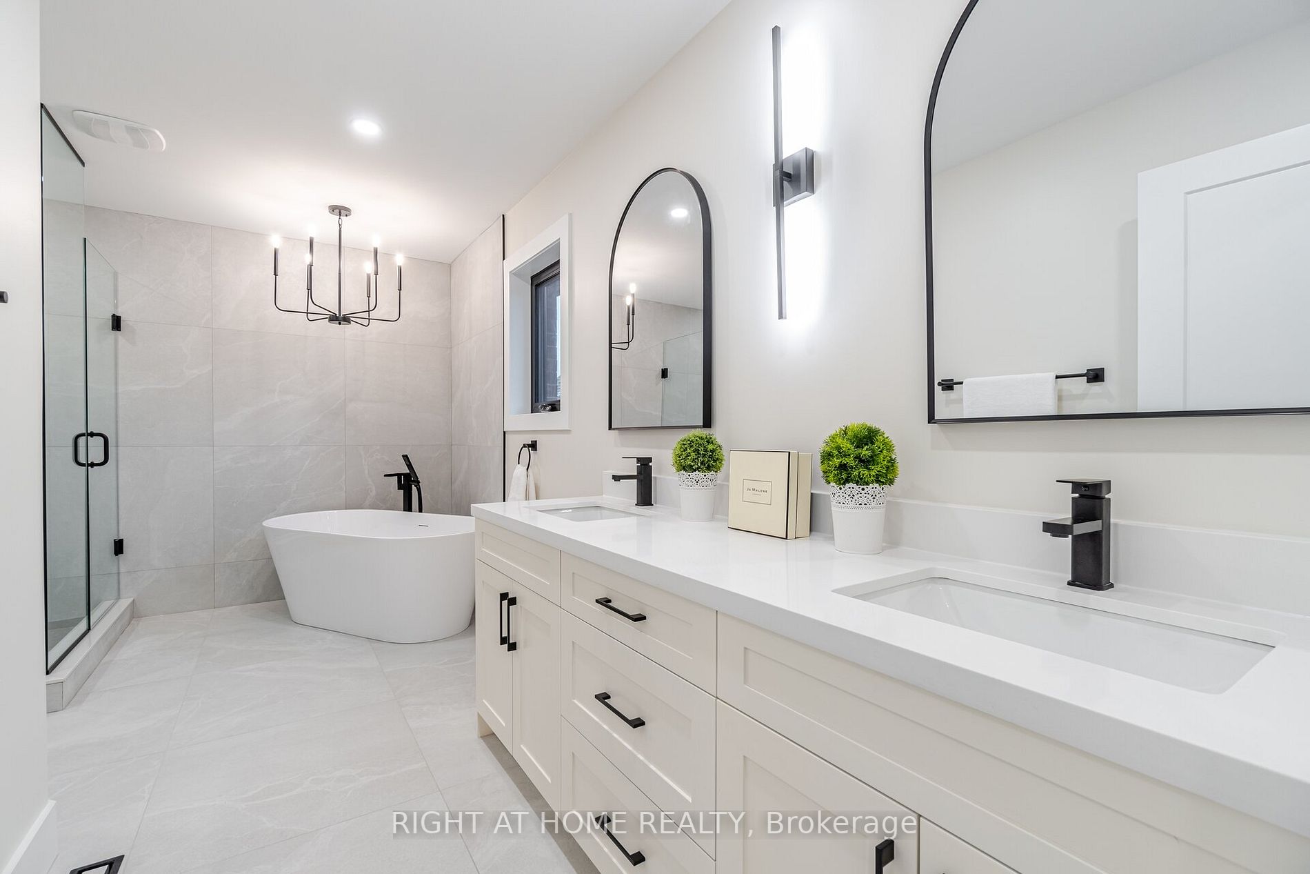 1223 Sable Dr