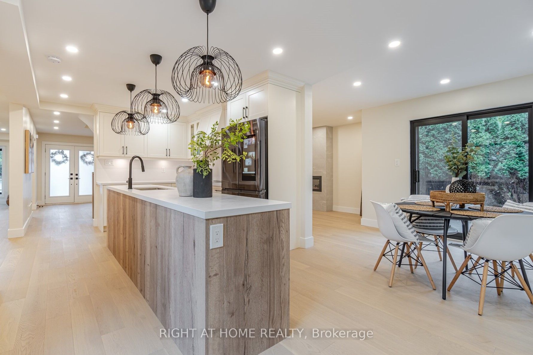 1223 Sable Dr