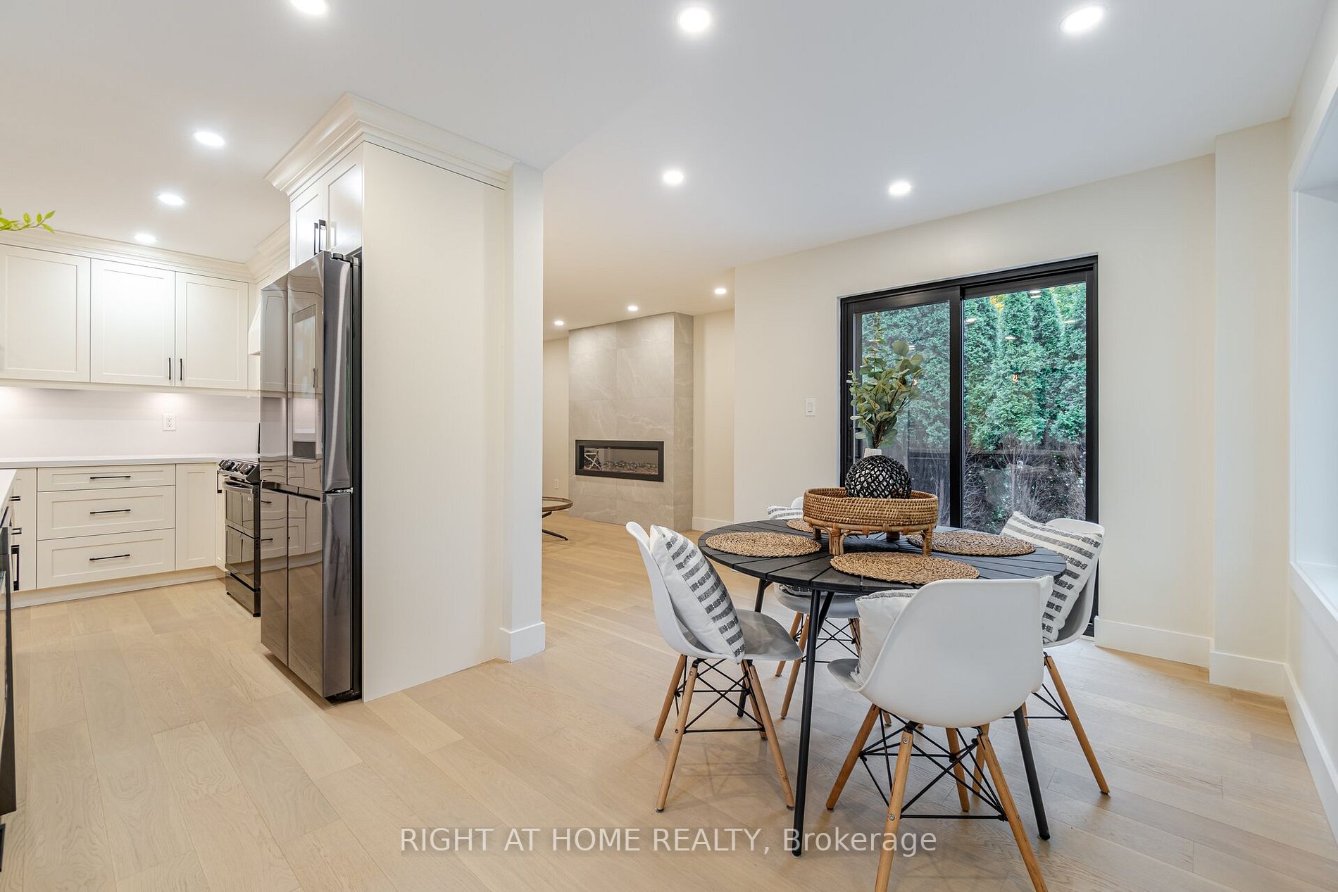 1223 Sable Dr