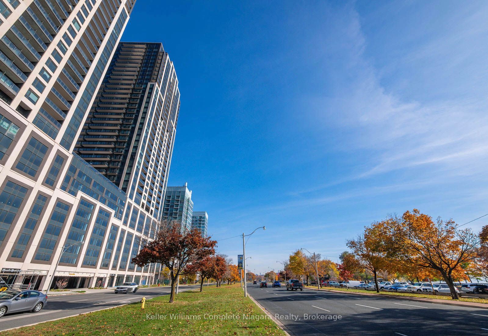 1926 Lakeshore Blvd W, #1515