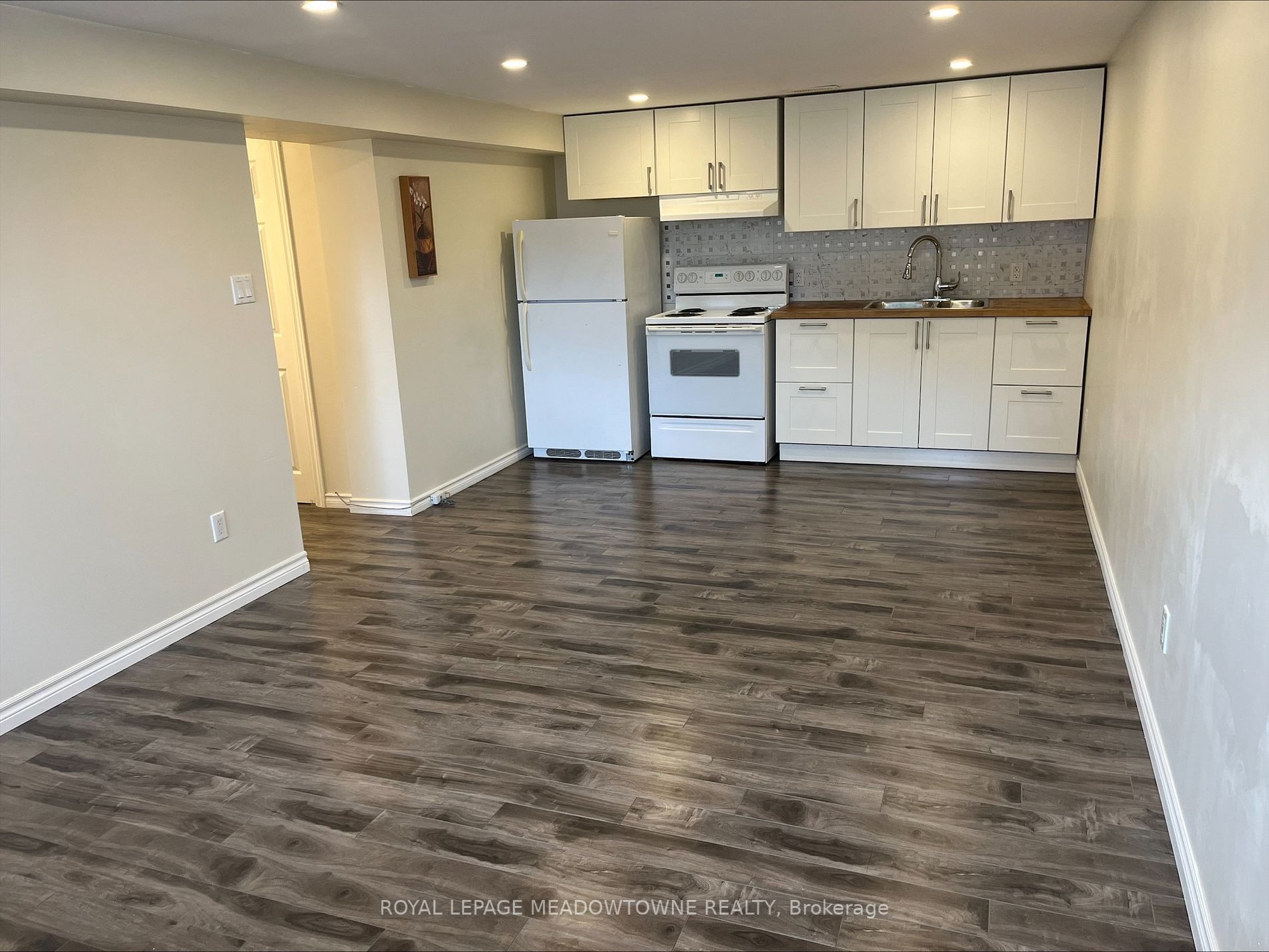 95 Heslop Road, #Lower