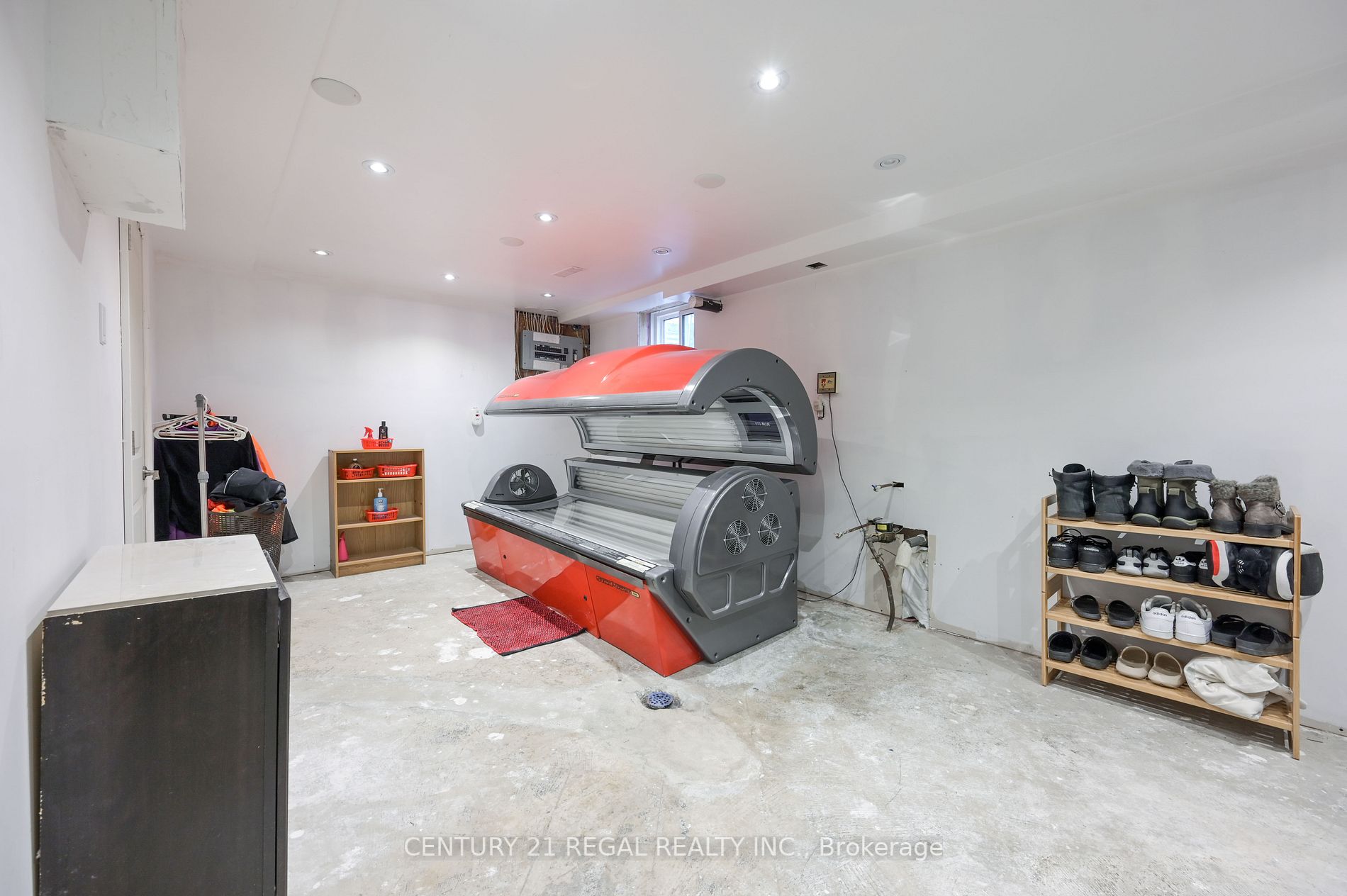 285 Montego Rd