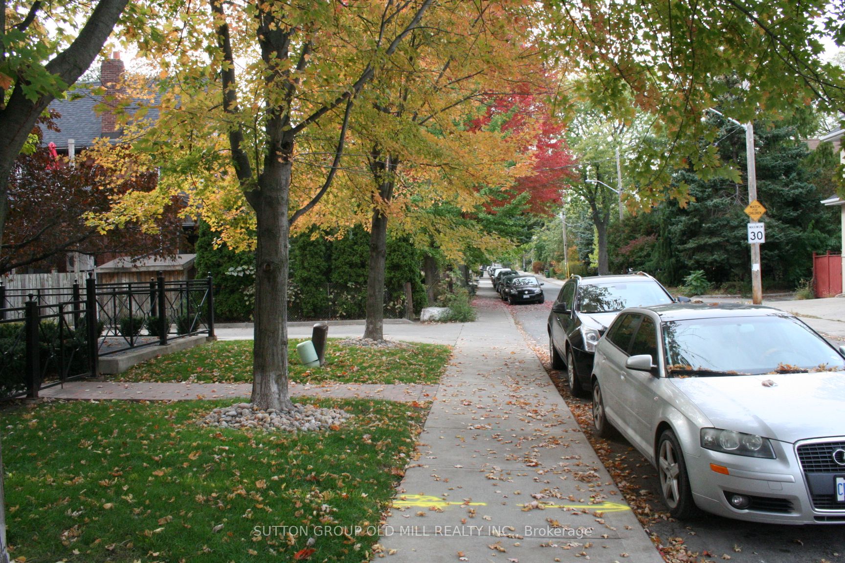 2495 Dundas St.W. St W, #315