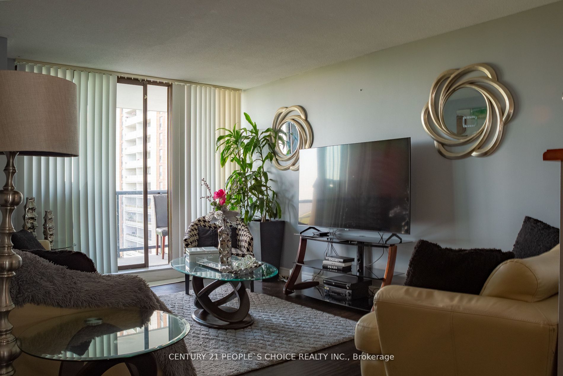 21 Knightsbridge Rd, #907