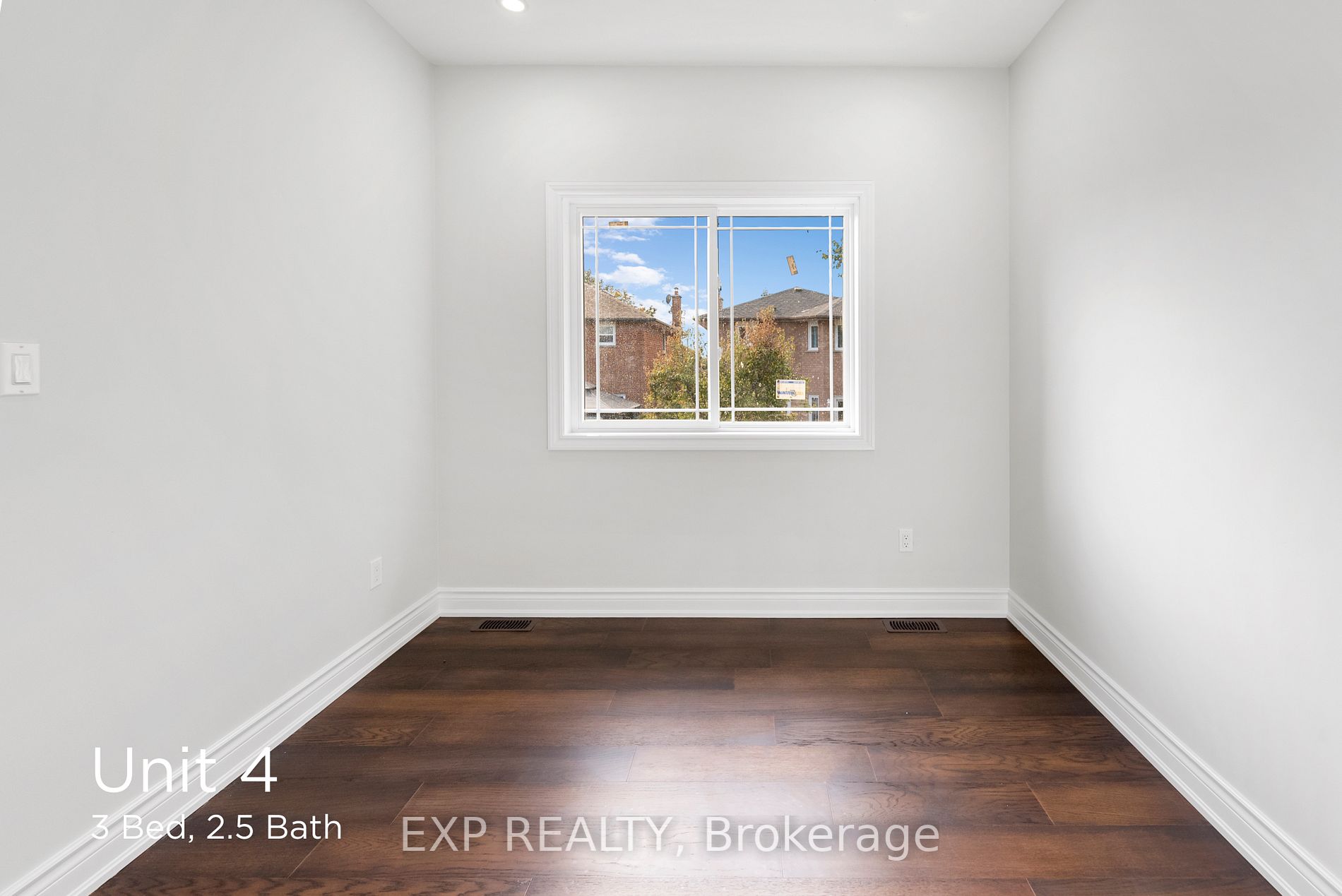 659 Roselaire Tr