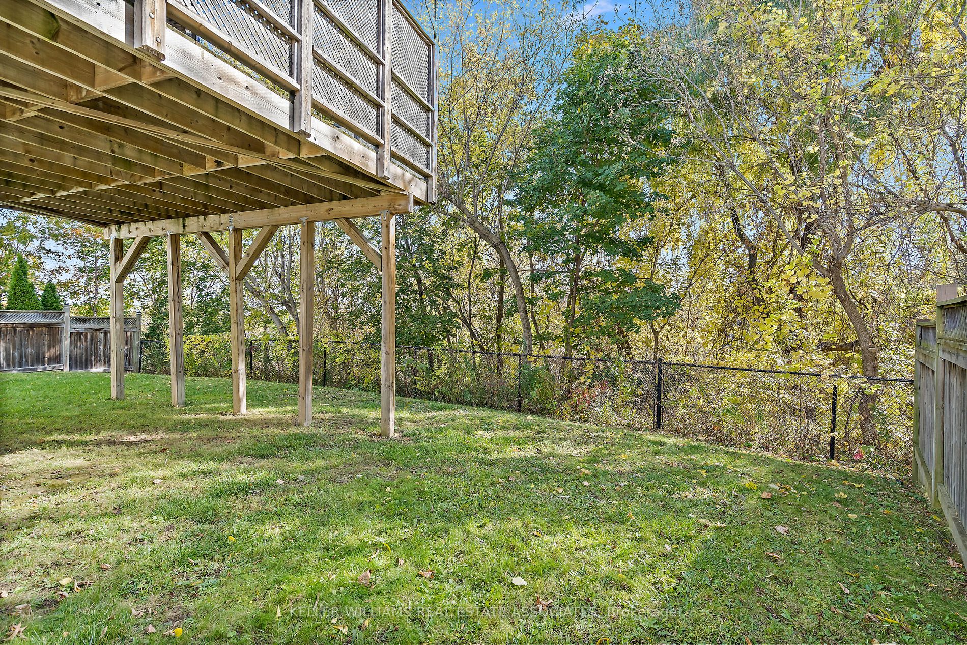 38 Logan Crt
