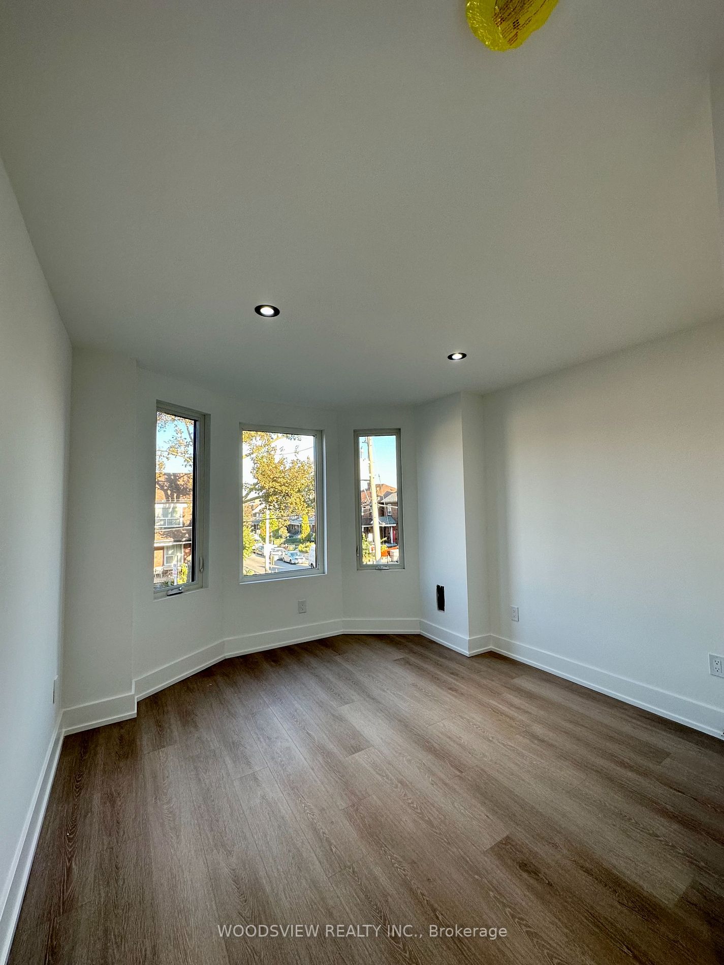 24 St Clair Gdns, #Upper