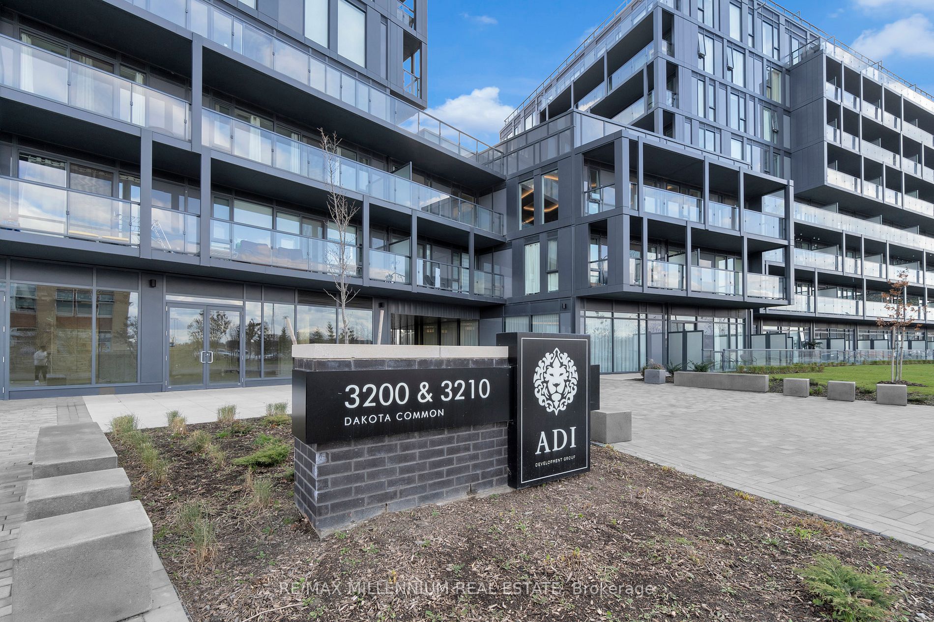 3210 Dakota Common, #116A