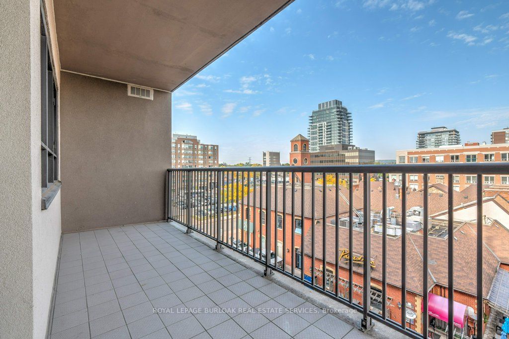 399 Elizabeth St, #506