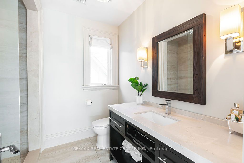 235 Winterborne Gate