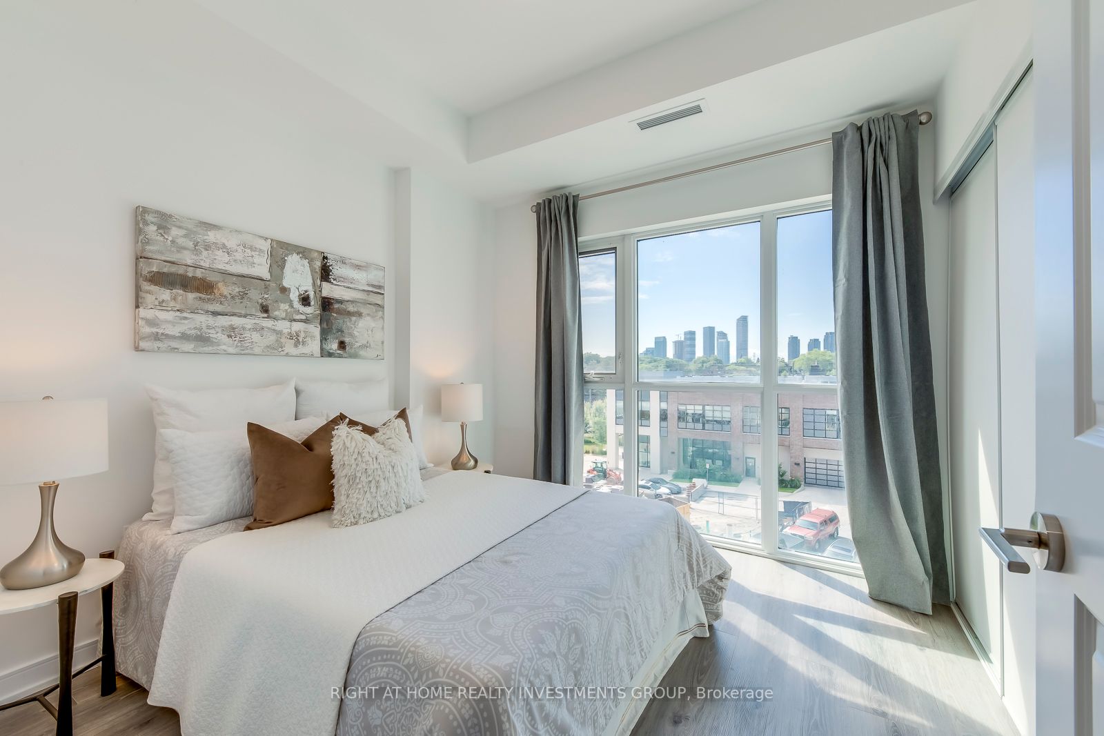 25 Neighbourhood Lane, #414