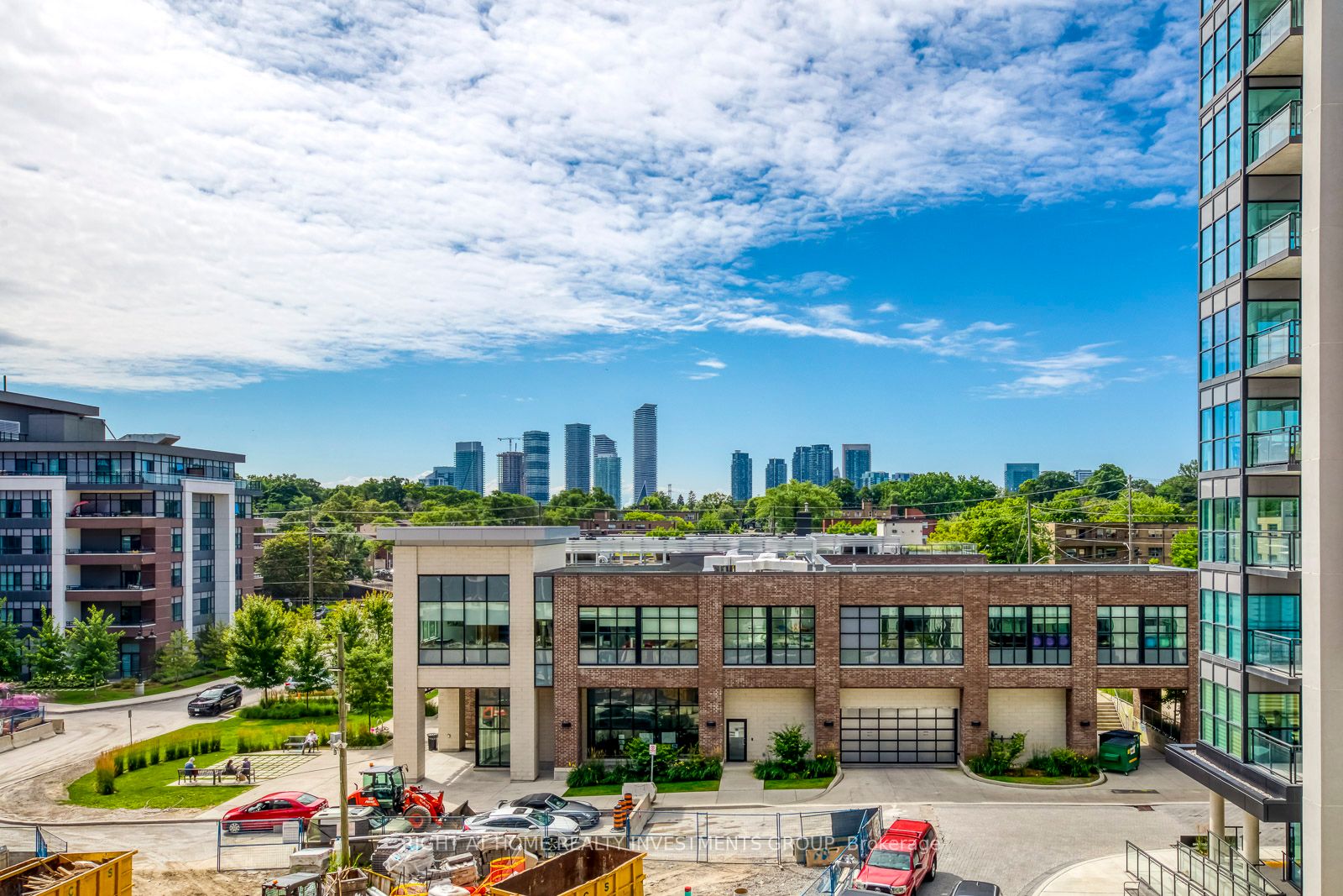 25 Neighbourhood Lane, #414
