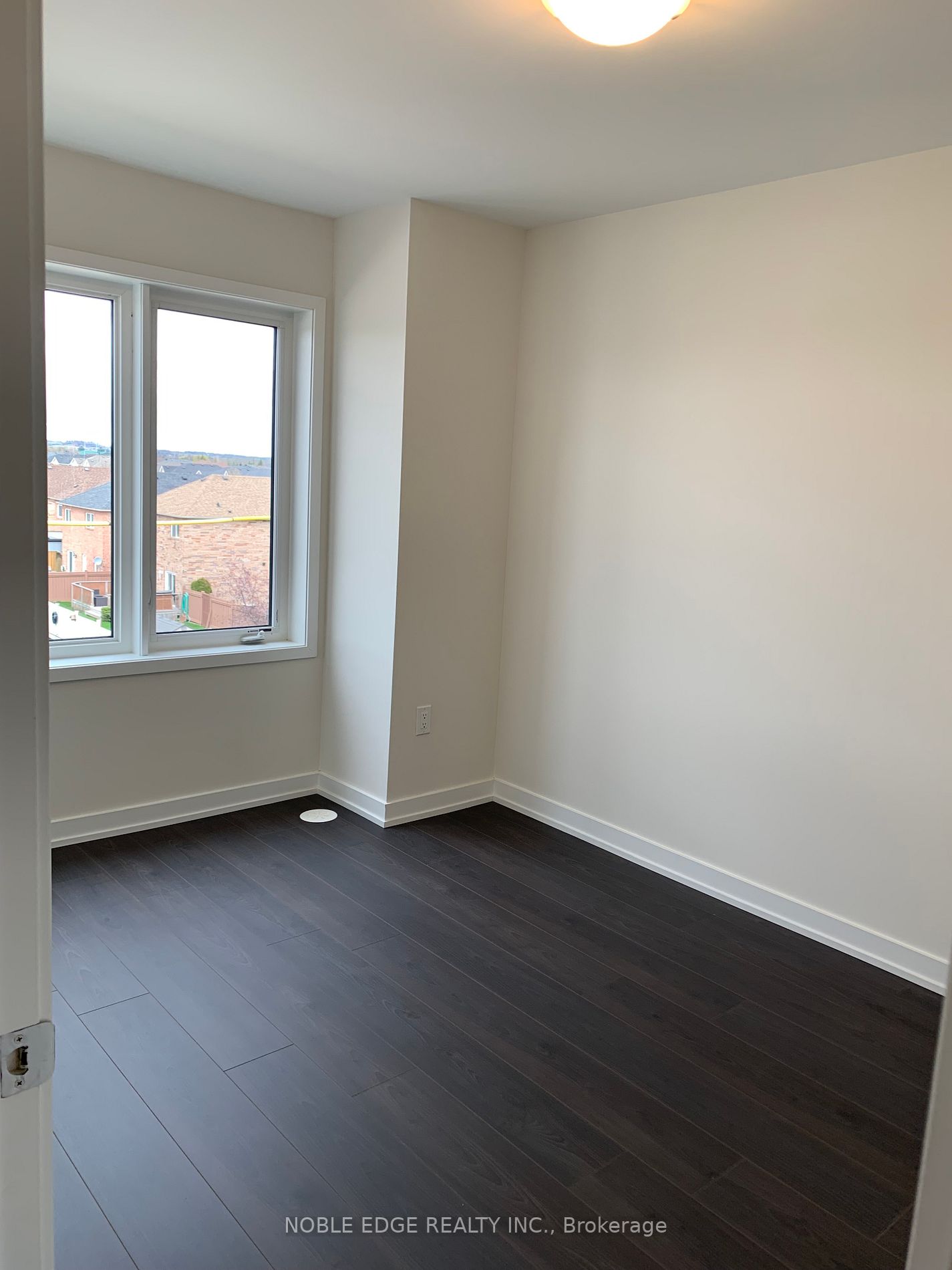 28 Stella Cres