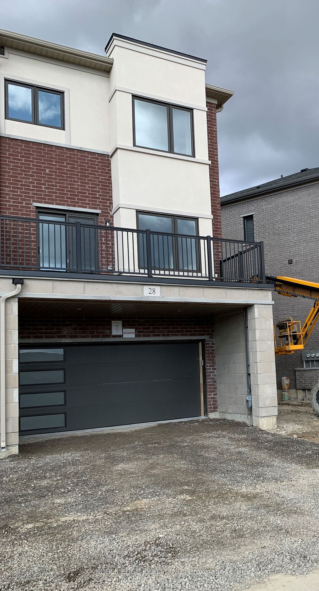 28 Stella Cres