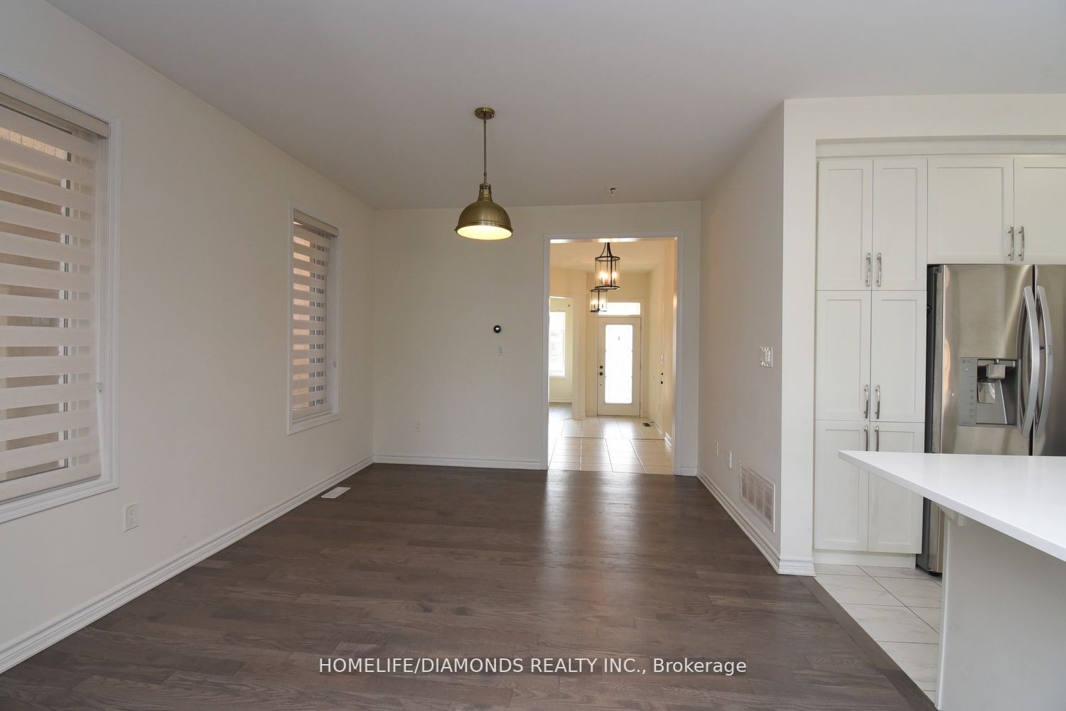 1363 Chretien St