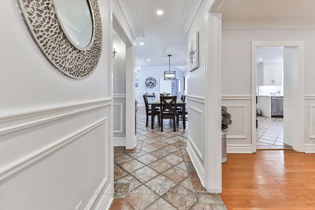 8 Kingswood Rd