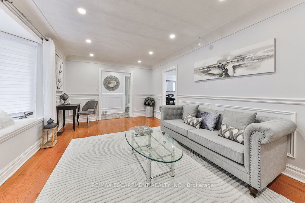 8 Kingswood Rd