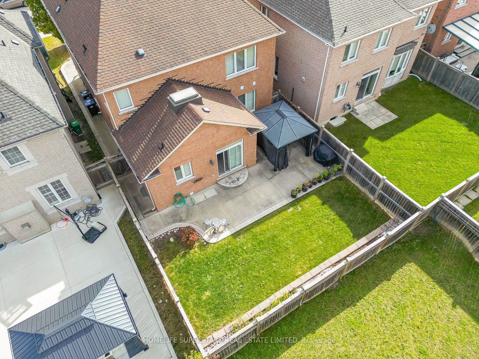36 Quatro Cres