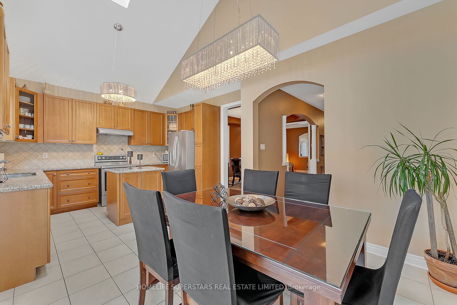 36 Quatro Cres