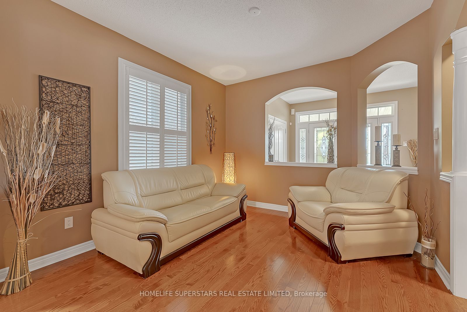 36 Quatro Cres