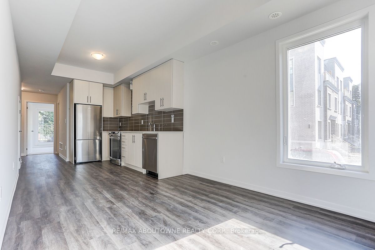 5 William Jackson Way, #71