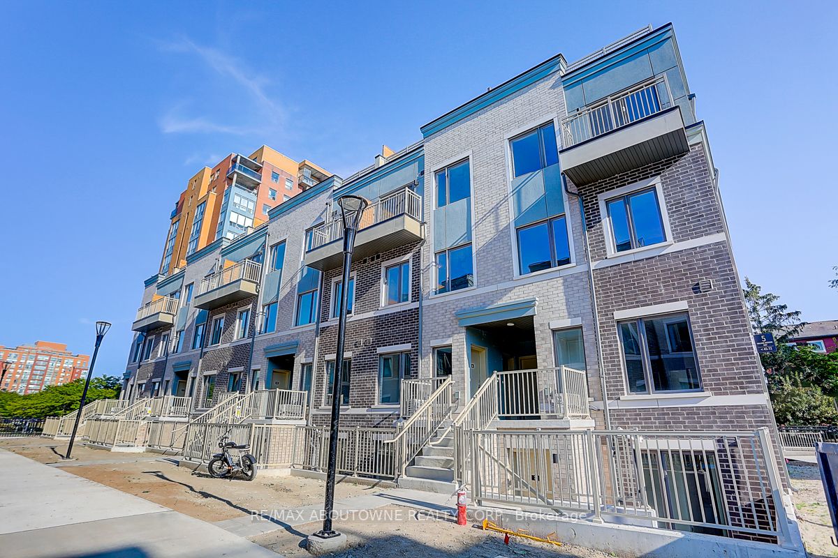 5 William Jackson Way, #71