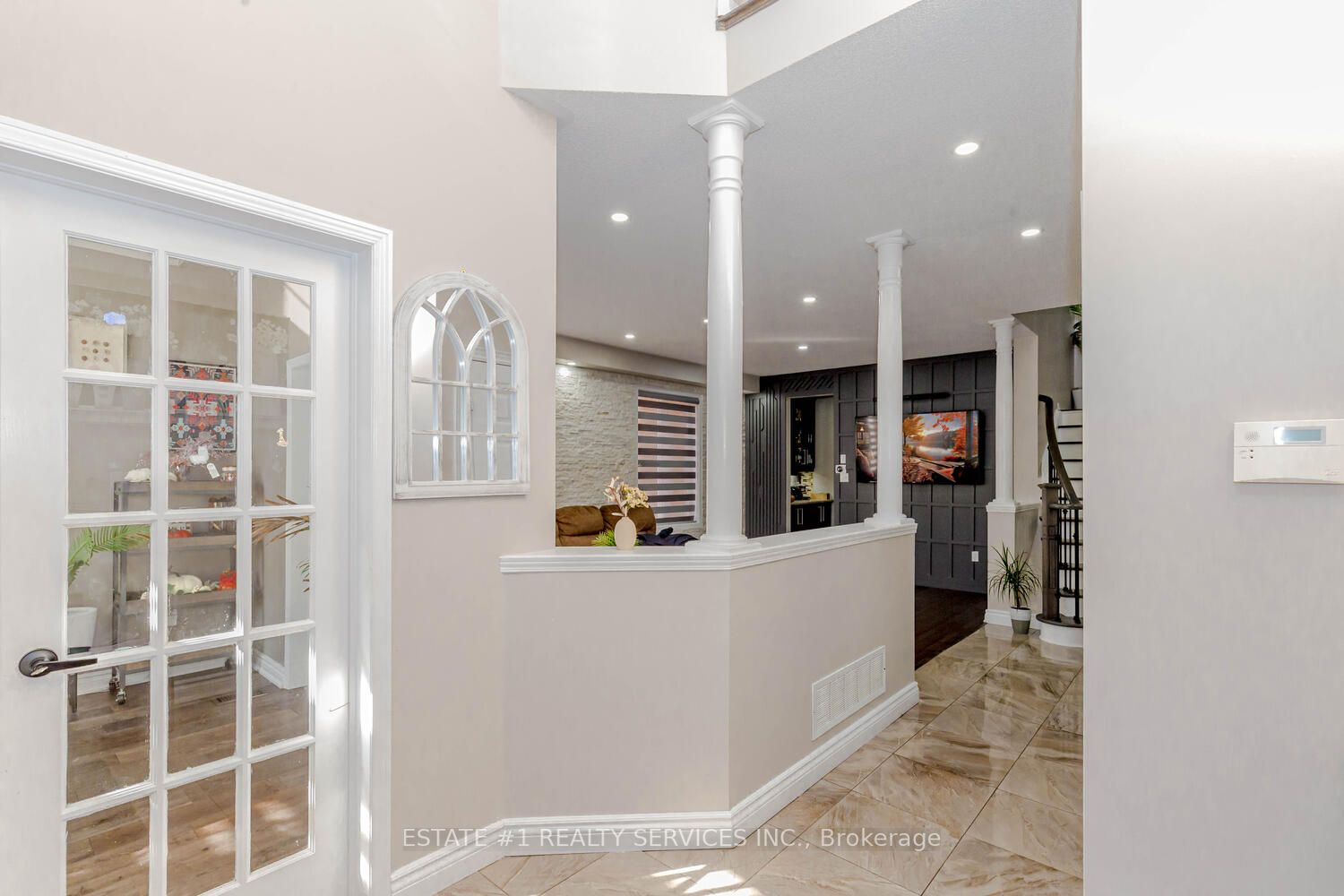 18 Tideland Dr