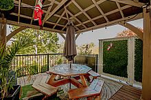 18 Tideland Dr