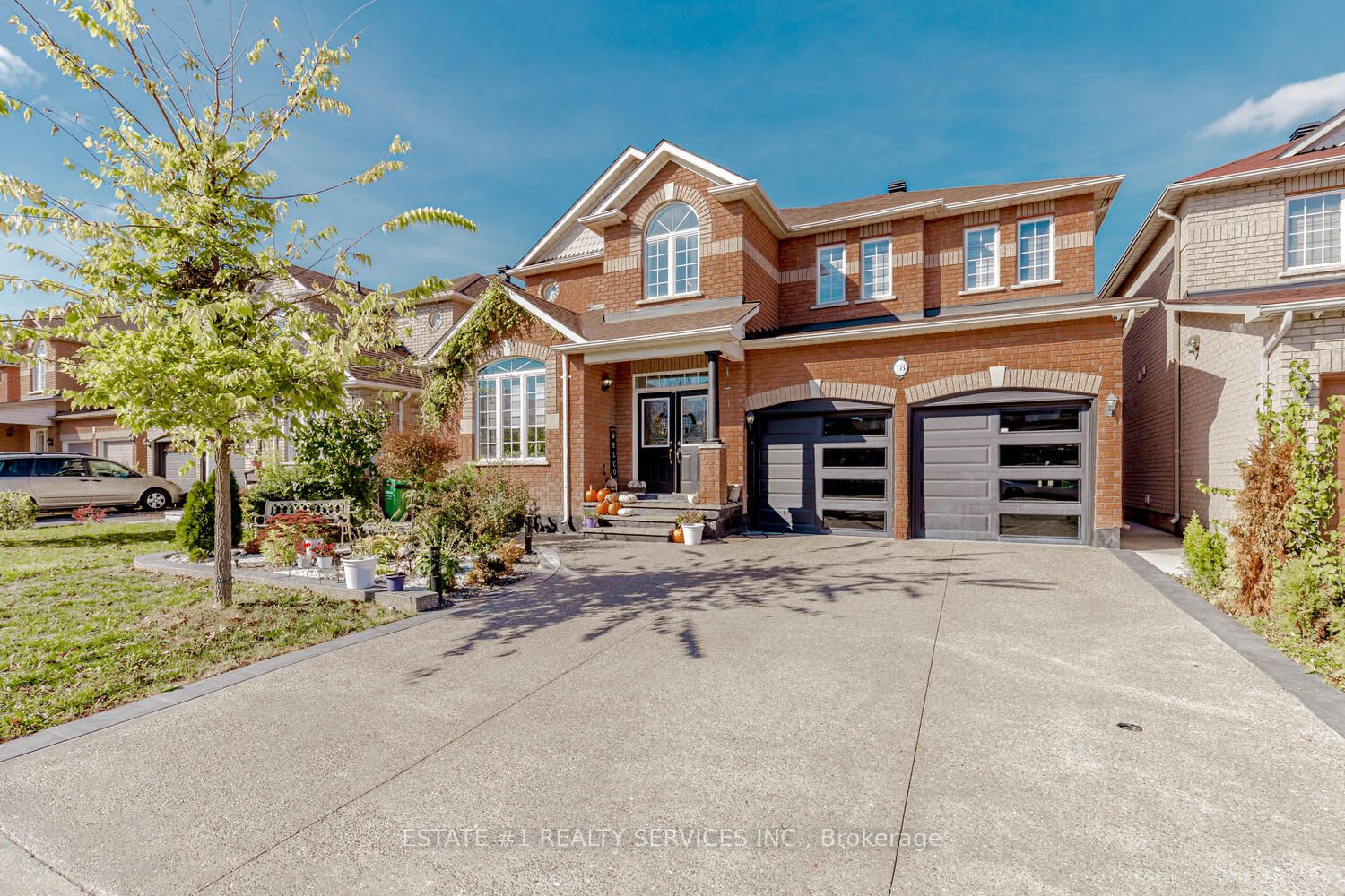 18 Tideland Dr