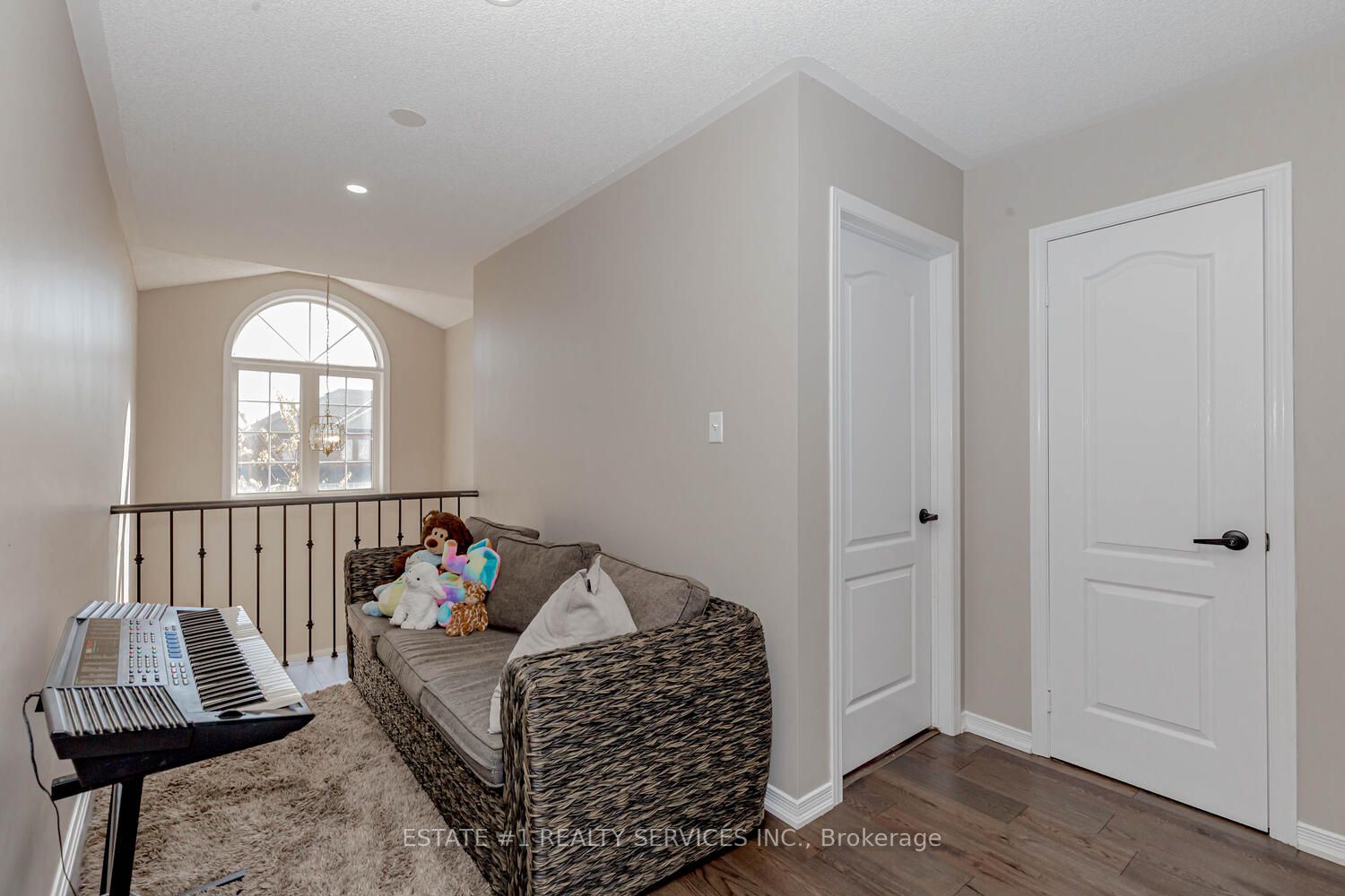 18 Tideland Dr