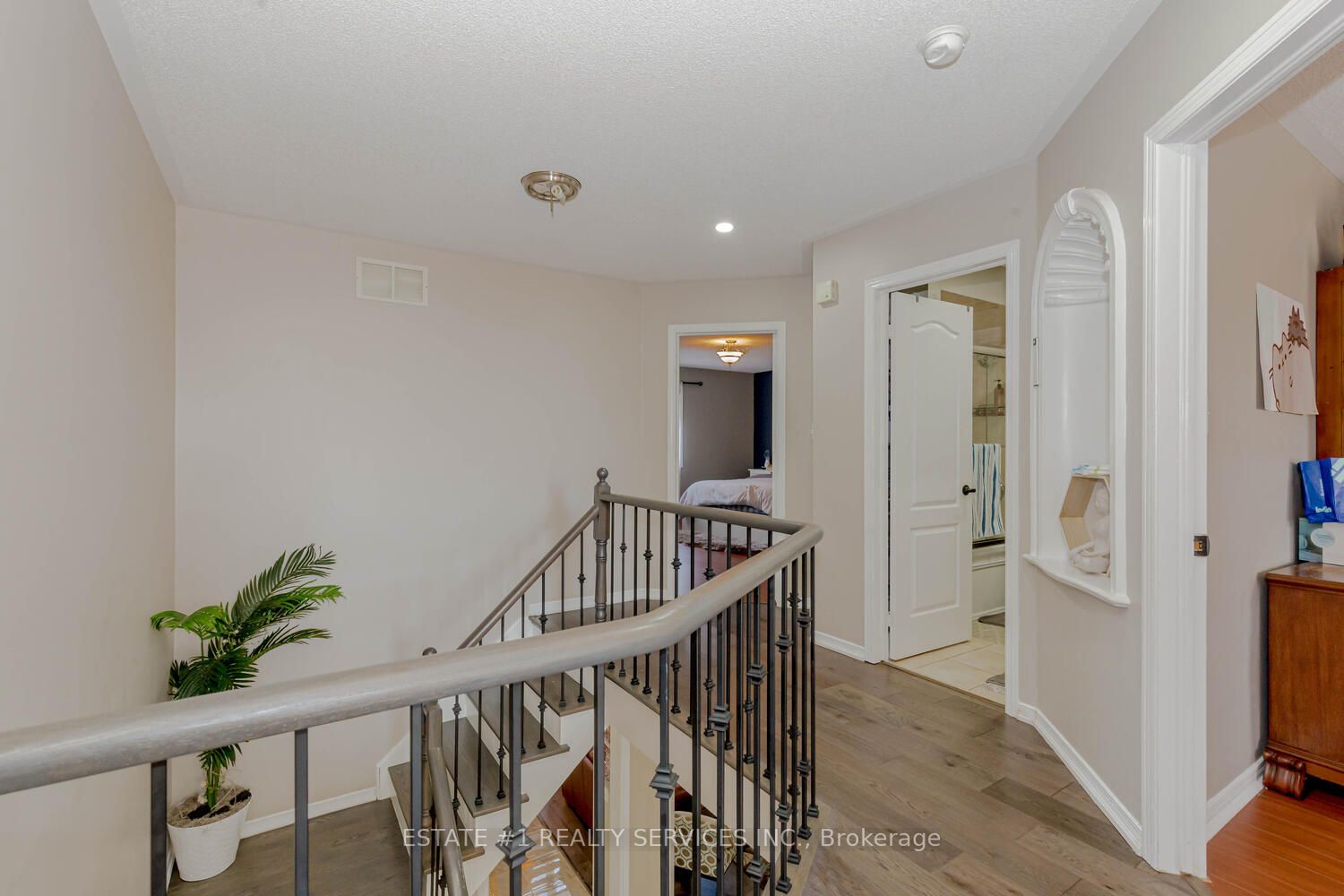 18 Tideland Dr