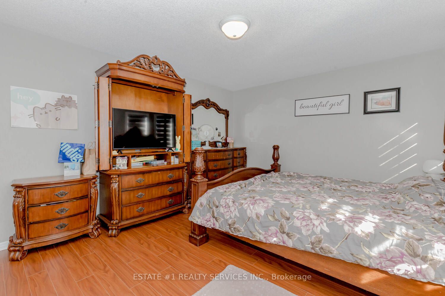 18 Tideland Dr