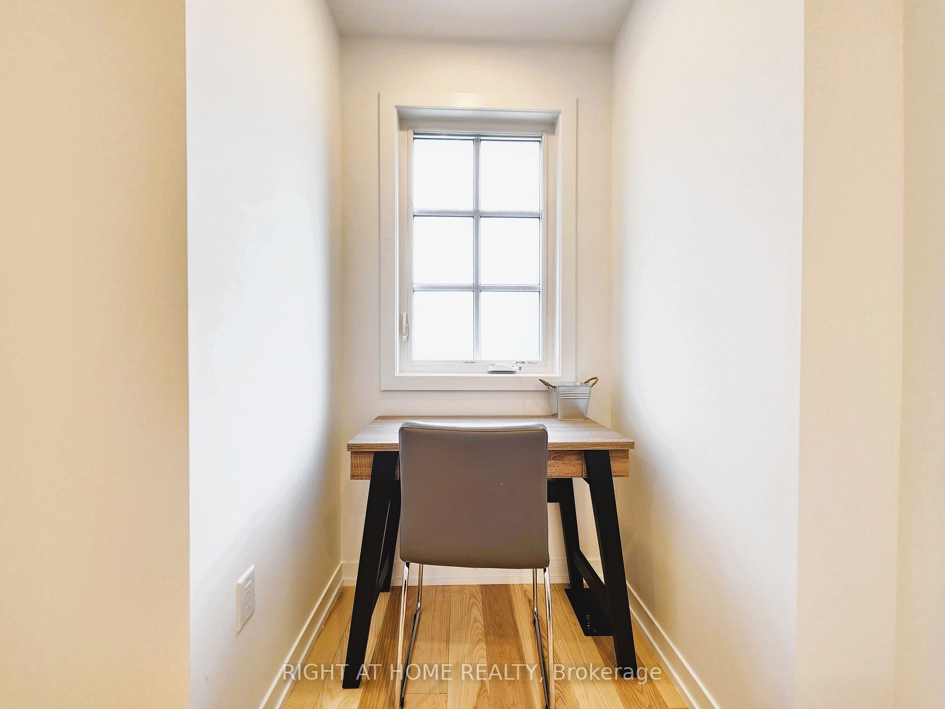 95 Hallam St, #Laneway