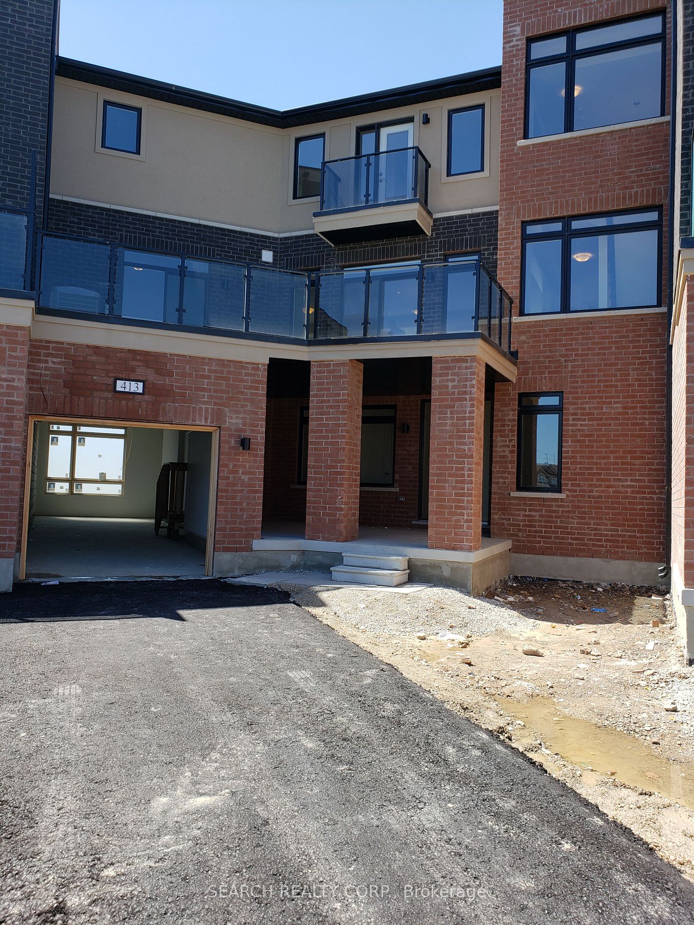 413 Veterans Dr