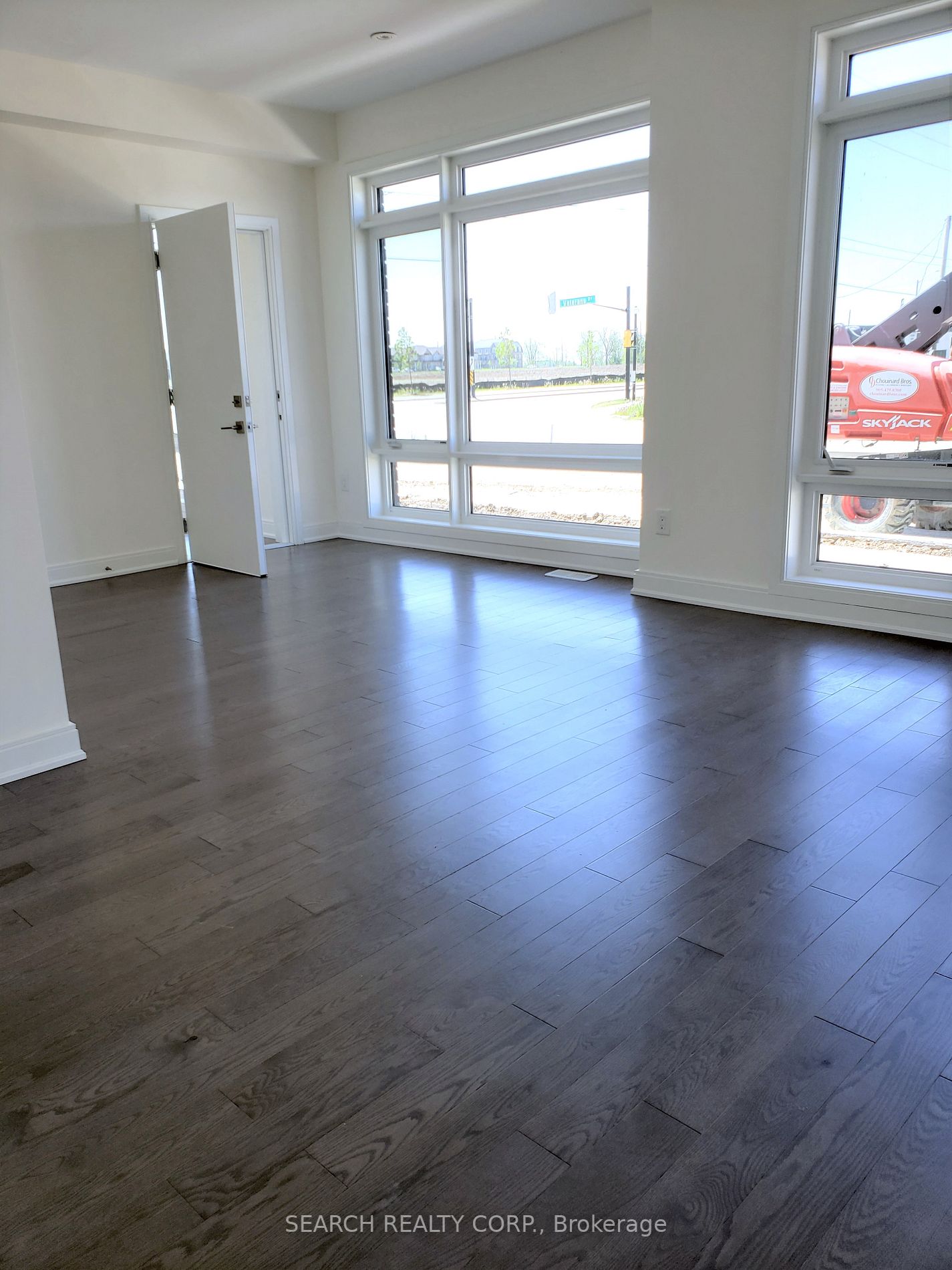 413 Veterans Dr