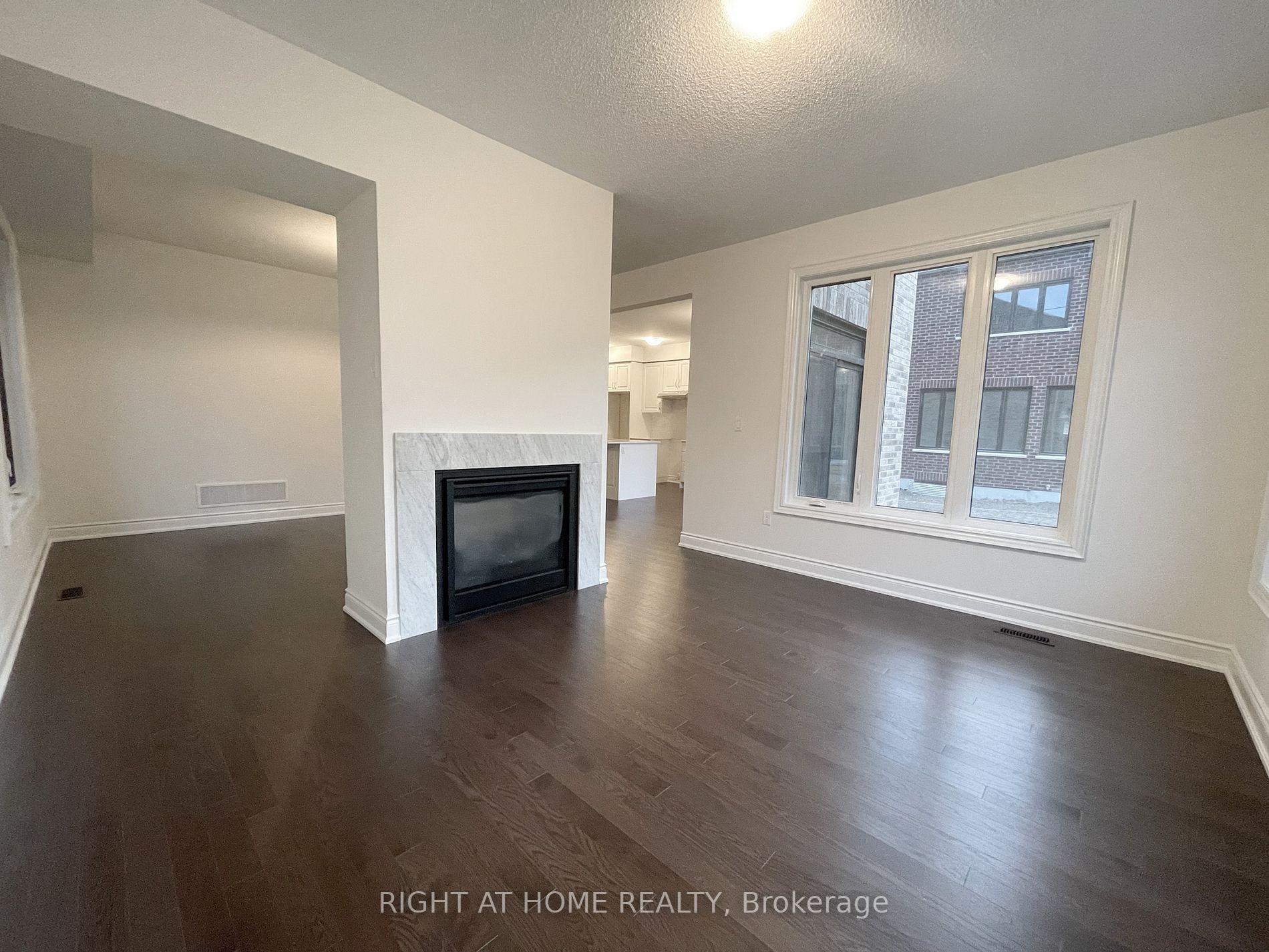 38 Gladmary Dr