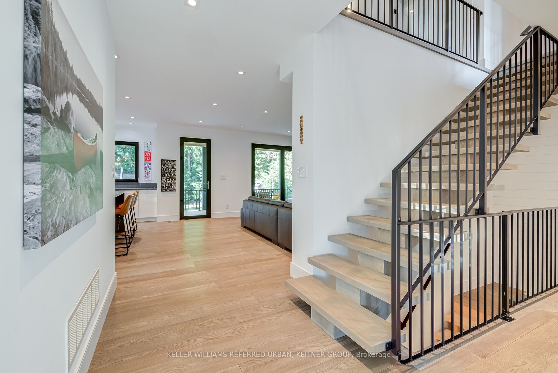 1435 Applewood Rd