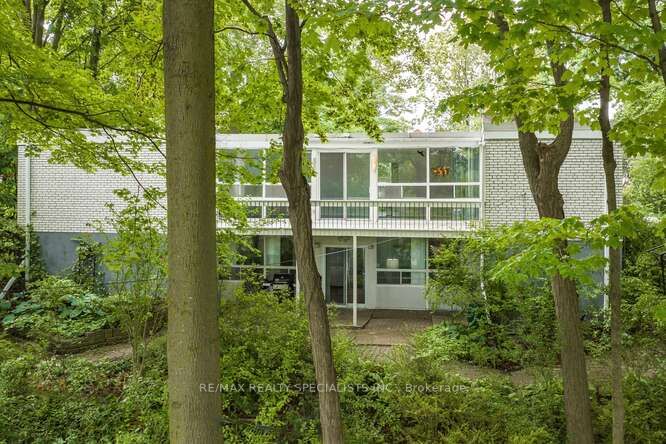 2411 Hammond Rd