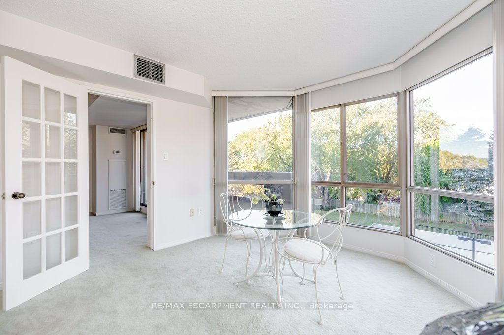 1201 North Shore Blvd E, #404
