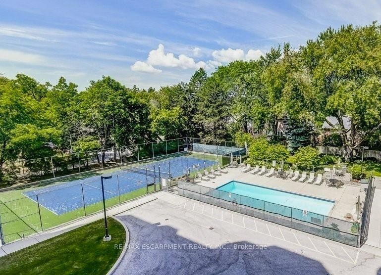1201 North Shore Blvd E, #404