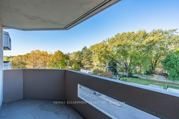 1201 North Shore Blvd E, #404