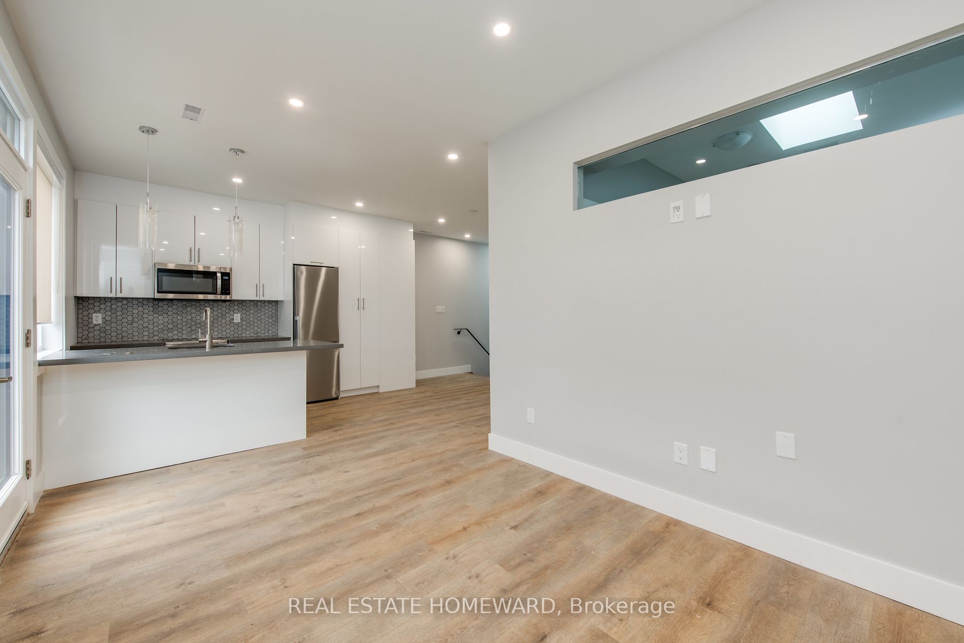 46 Lindner St, #1