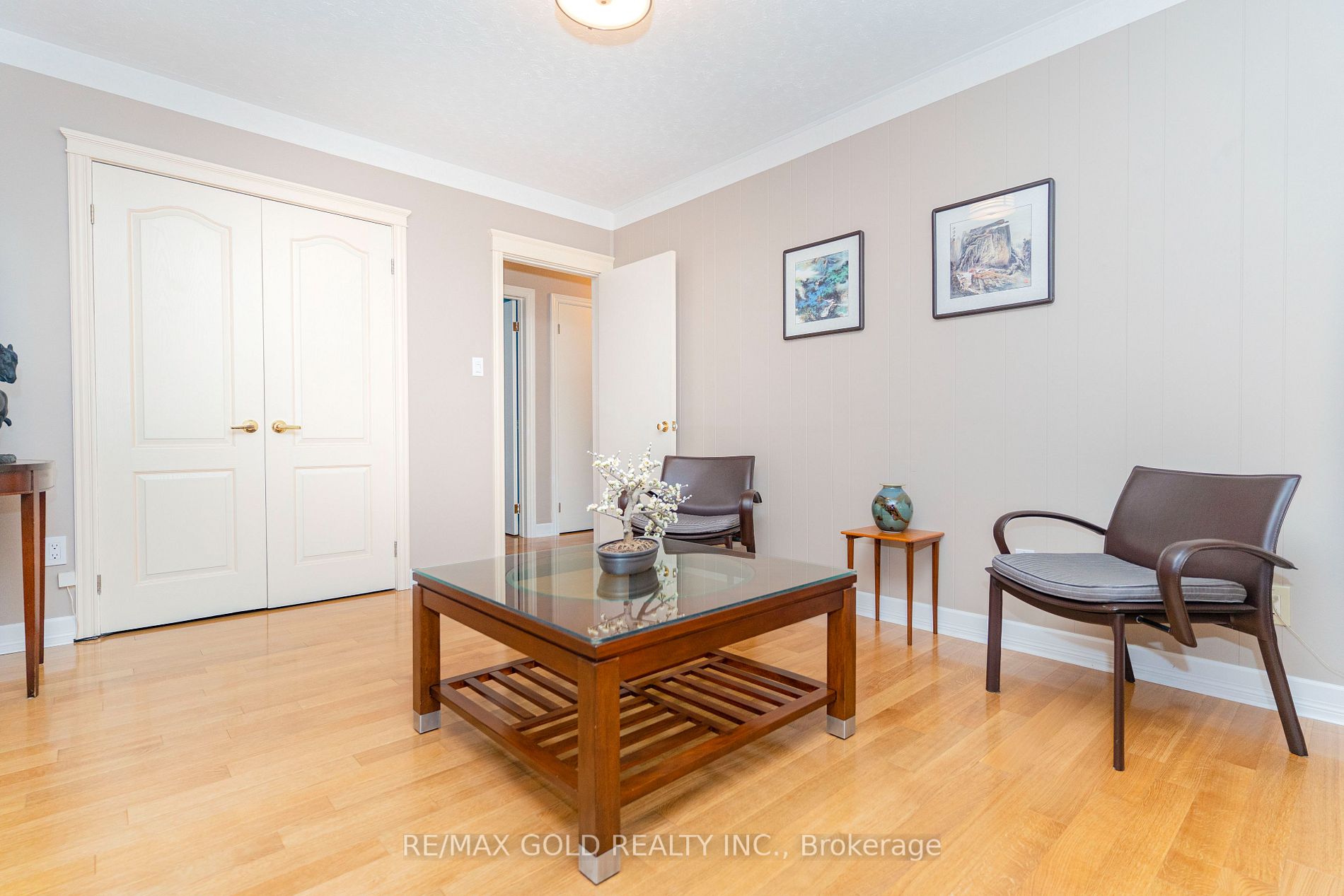 51 Addington Cres