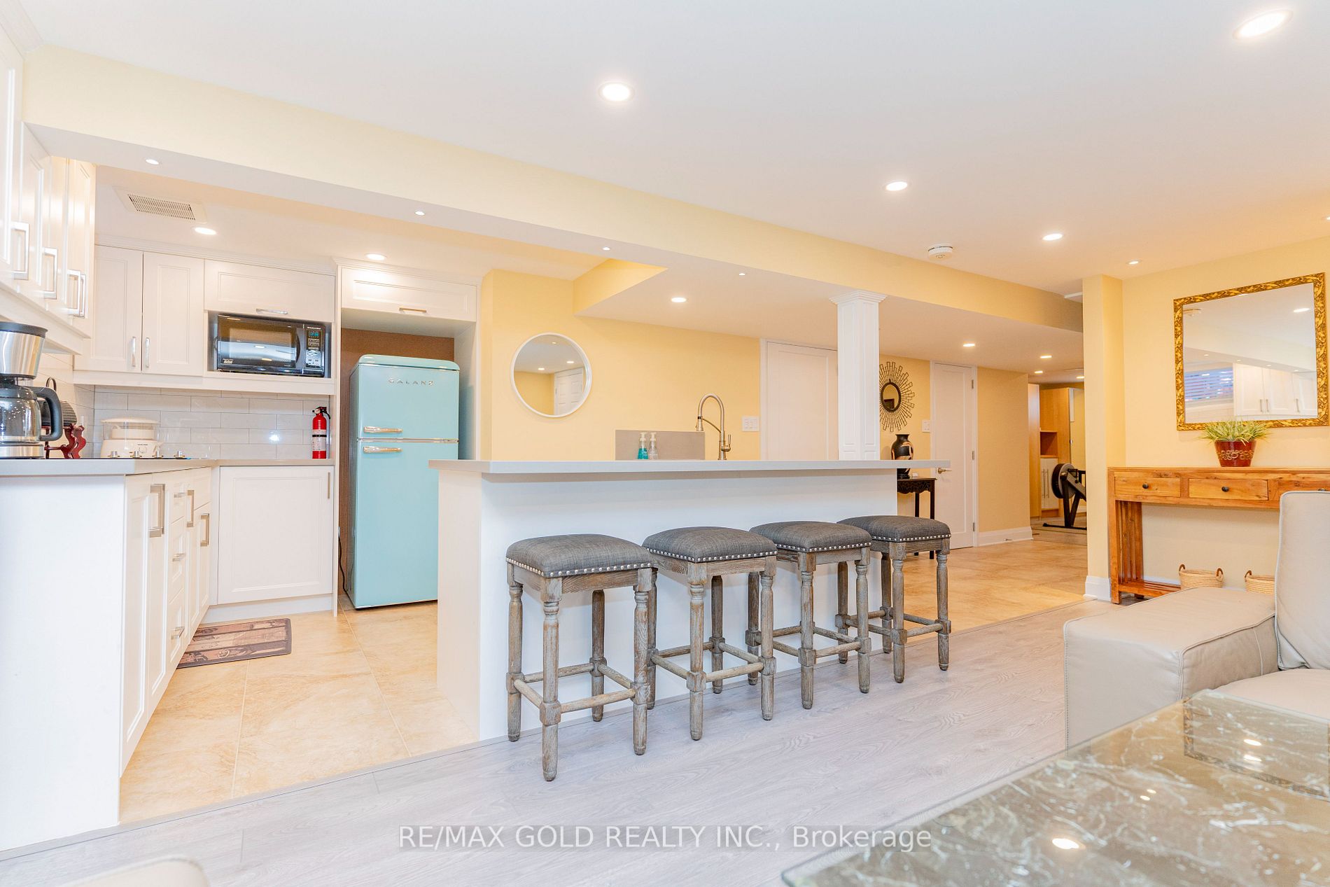 51 Addington Cres