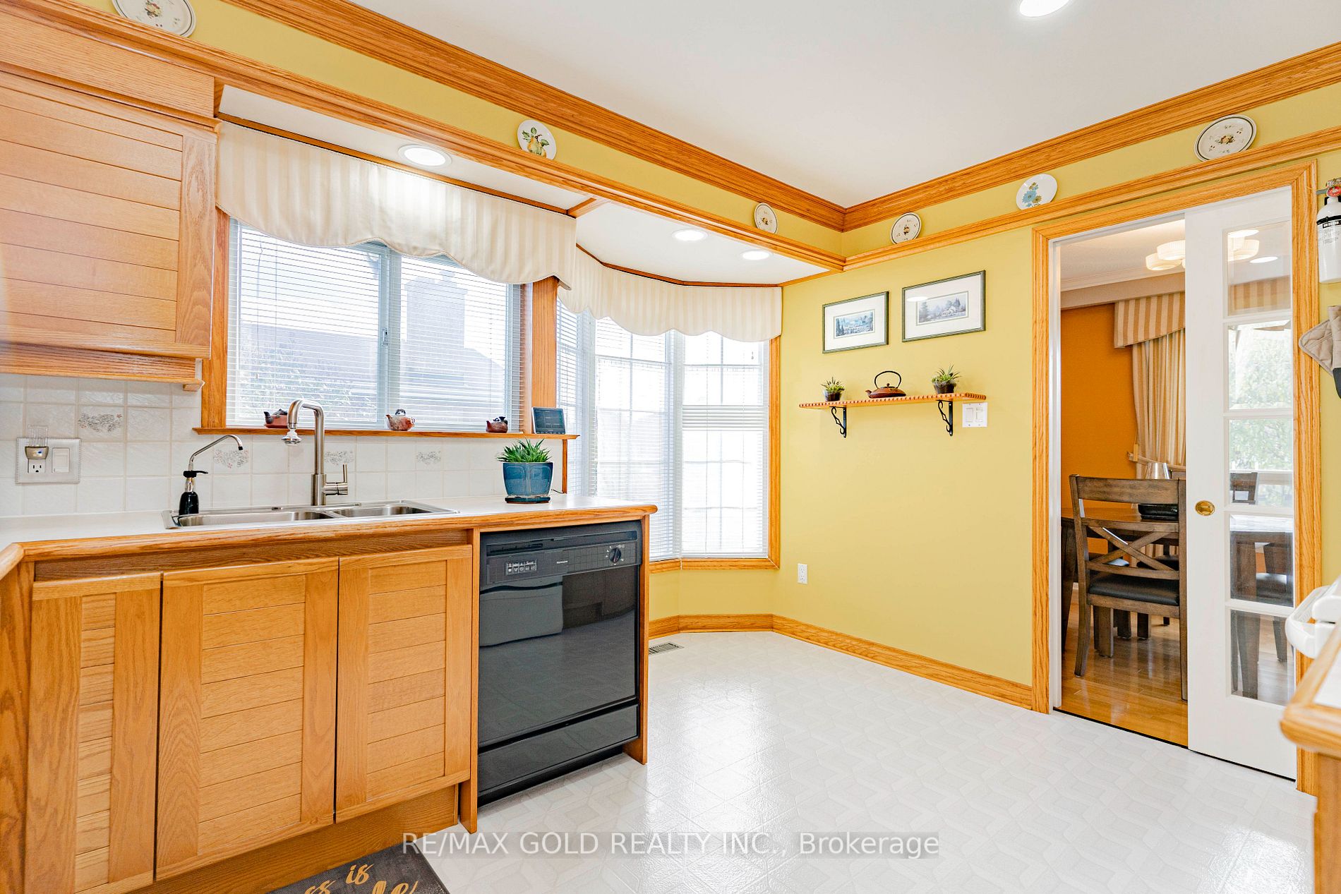 51 Addington Cres
