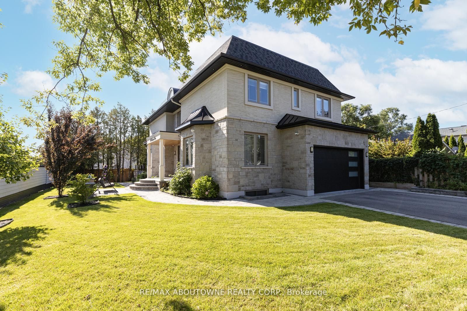 408 Seabourne Dr