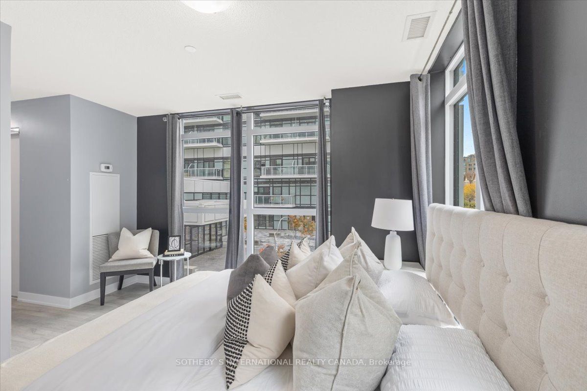 251 Manitoba St, #101