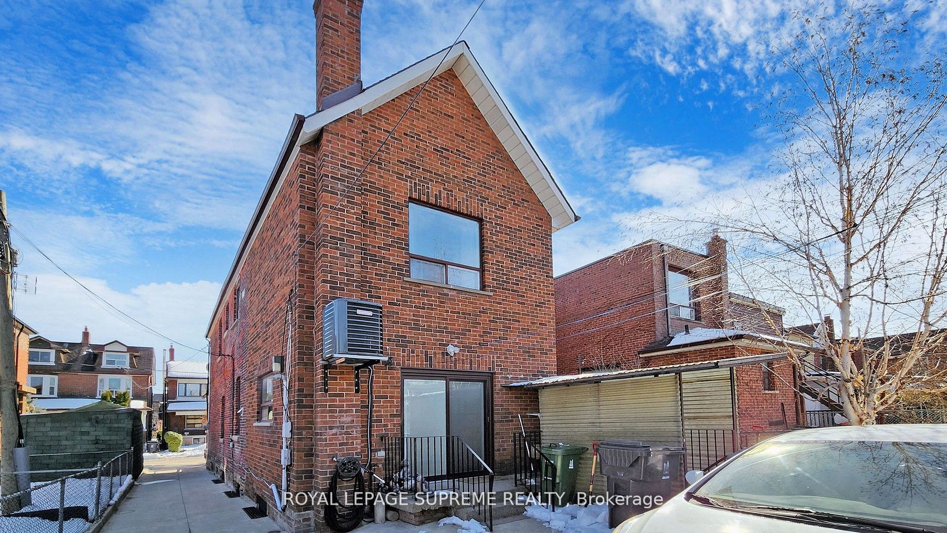 4 Burnfield Ave